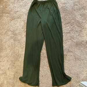 Green Comfy set